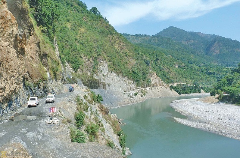 चालकसहित कालीगण्डकीमा गाडी बेपत्ता