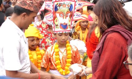 काठमाडौँमा गाईजात्राको रौनक