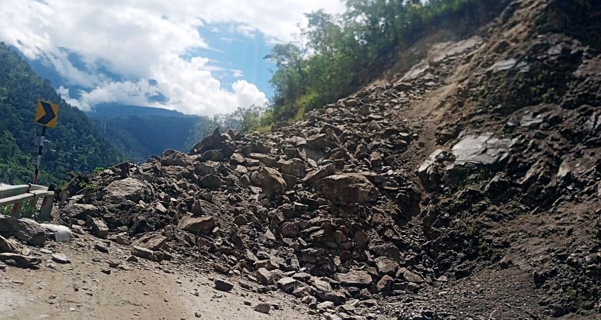 भारतको उत्तराखण्डको पहिरोमा परी १६ नेपाली बेपत्ता, खोजी कार्य जारी