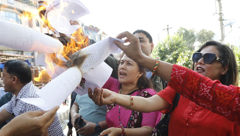 शिक्षा विधेयकविरुद्ध देशभरका शिक्षक आन्दोलित